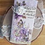 Fioletowa kartka urodzinowa ze skrzypcami